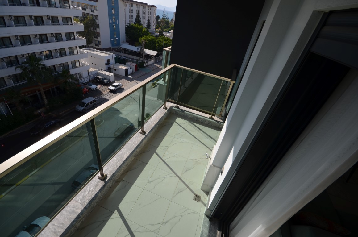 MAY41 - Фото 17