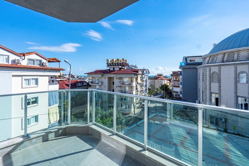 MAY210 - Фото 17