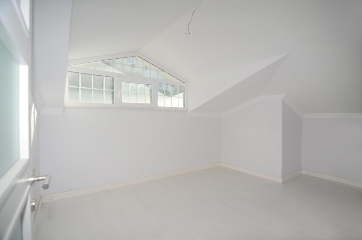 MAY377 - Фото 18