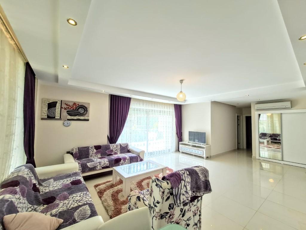 MAY389 - Фото 36