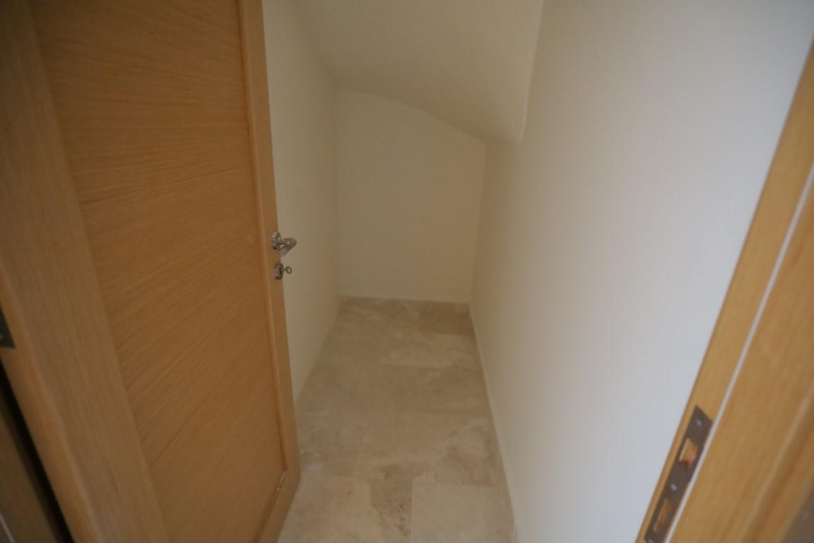 MAY383 - Фото 27