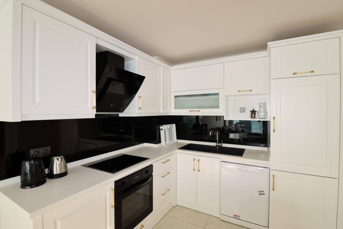 MAY420 - Фото 15