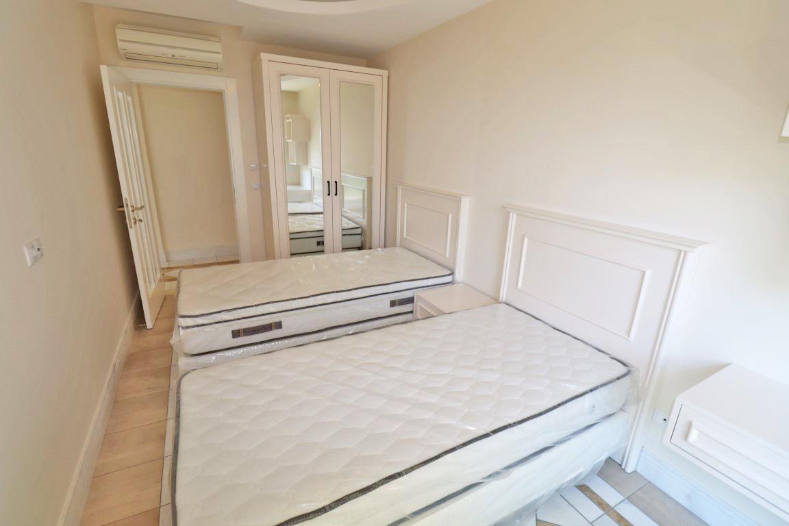 MAY438 - Фото 25