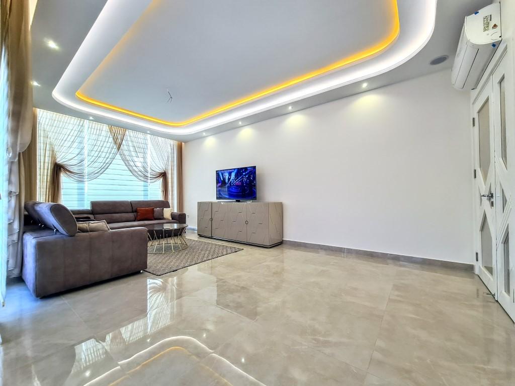 MAY2049 - Фото 27