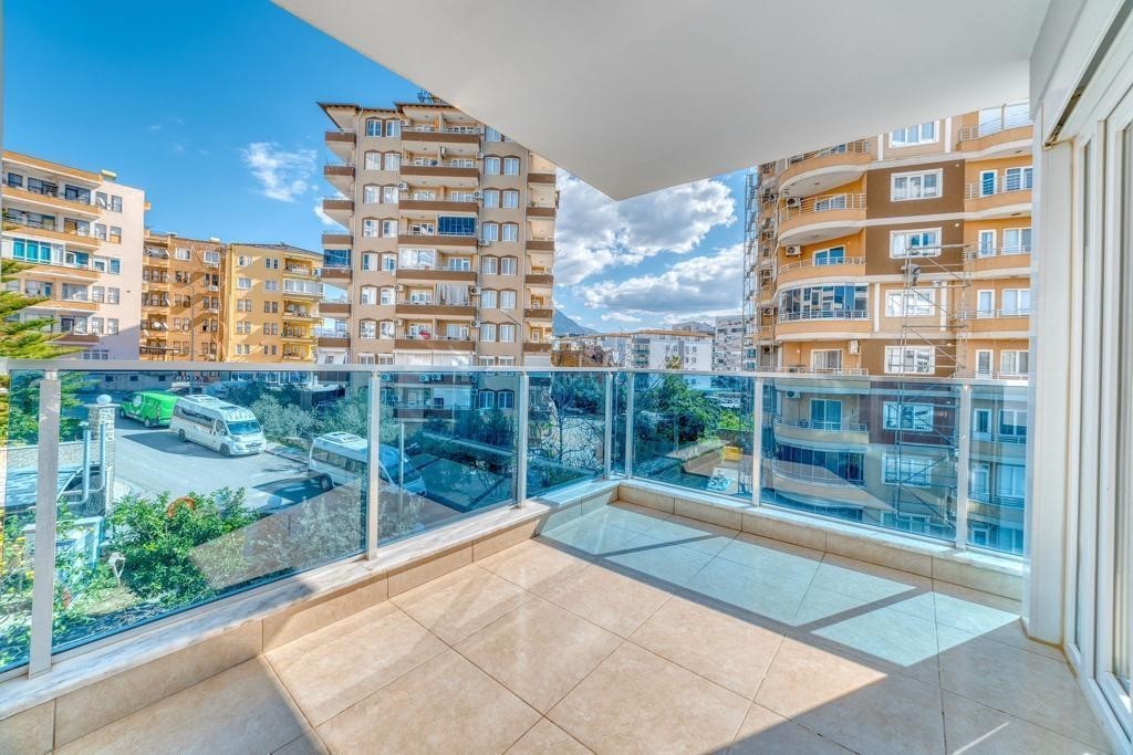 Затишна трикімнатна квартира в 350 м від моря (Тосмур) - Фото 24