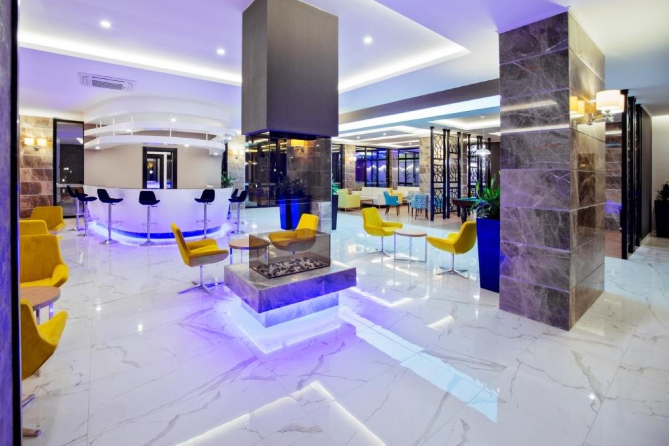 Затишна трикімнатна квартира в 350 м від моря (Тосмур) - Фото 17