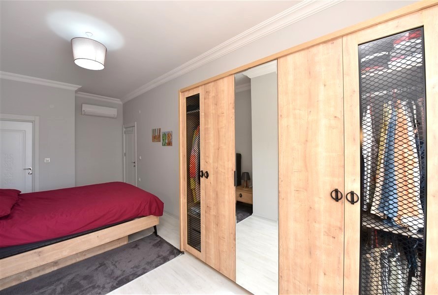 Простора трикімнатна квартира в центрі Аланії, 750 м від пляжу - Фото 14