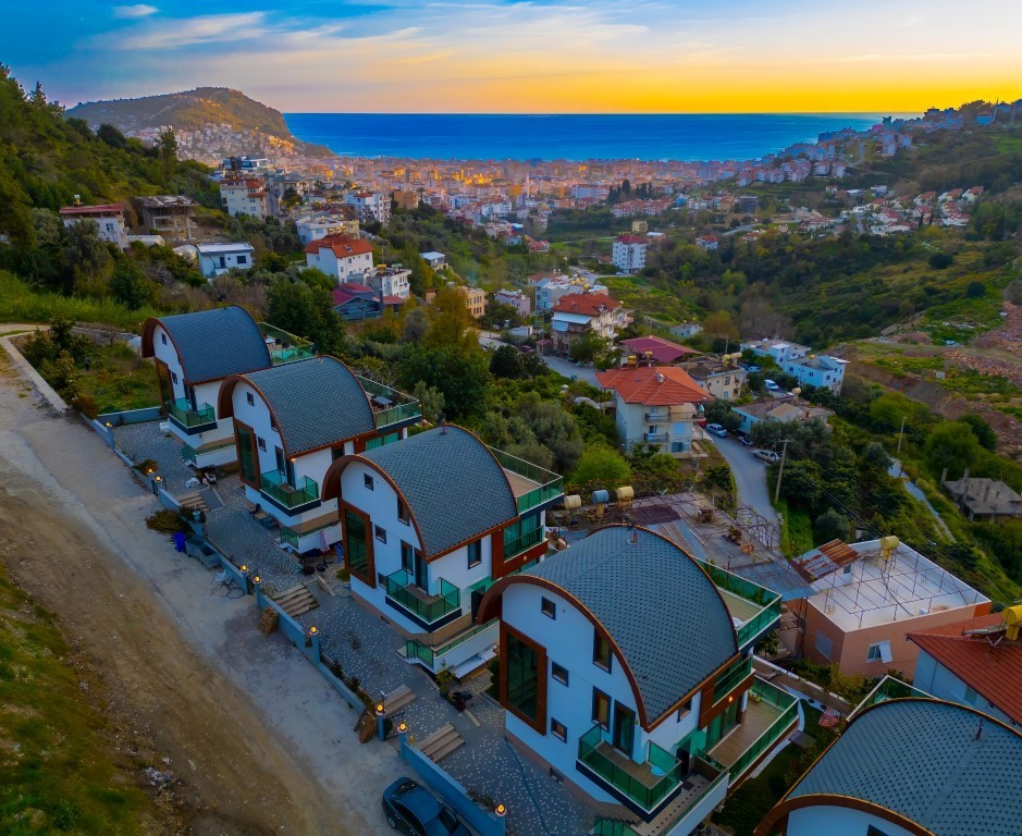 Готовий мебльований комплекс вілл з видом на море і місто Бекташ - Фото 2