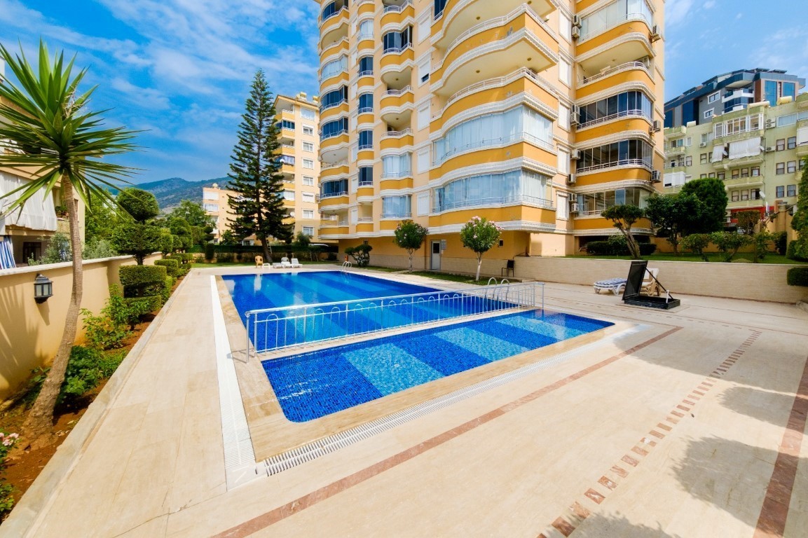 Мебльована трикімнатна квартира 110 м2, в районі Клеопатри - Фото 24