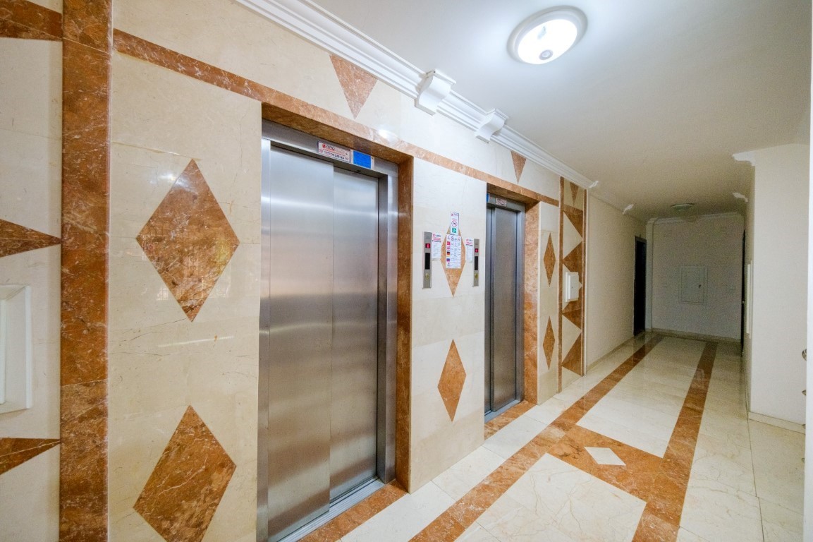 Мебльована трикімнатна квартира 110 м2, в районі Клеопатри - Фото 20