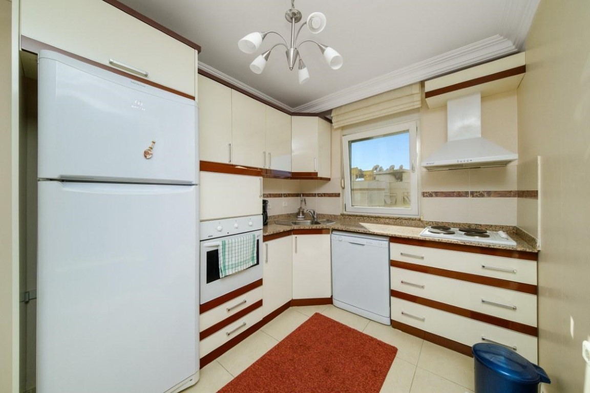 Мебльована трикімнатна квартира 110 м2, в районі Клеопатри - Фото 6