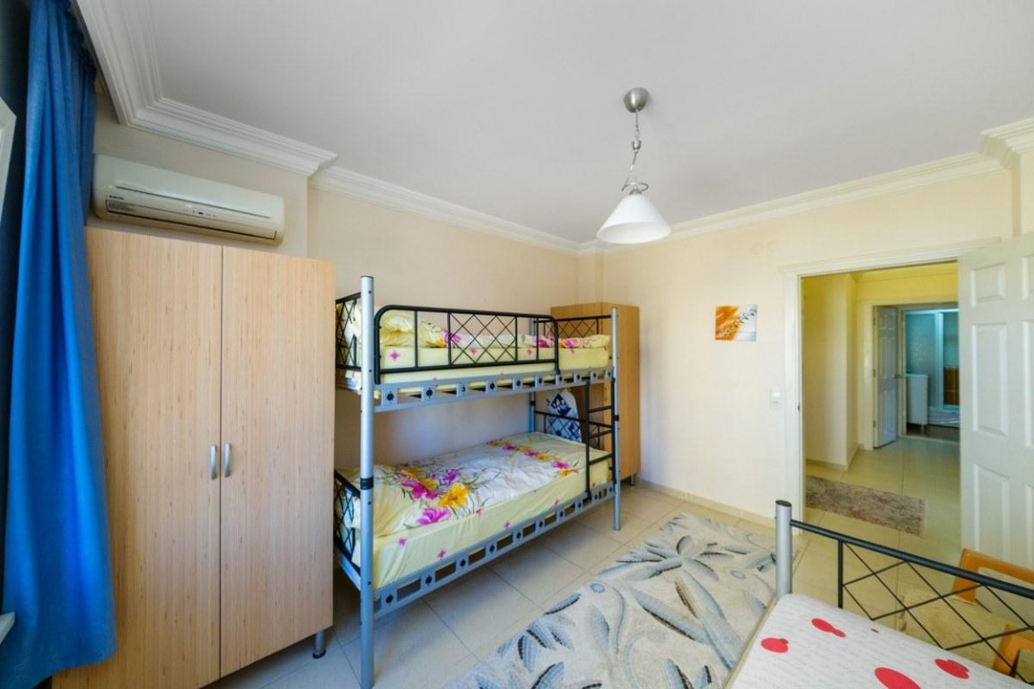 Мебльована трикімнатна квартира 110 м2, в районі Клеопатри - Фото 19