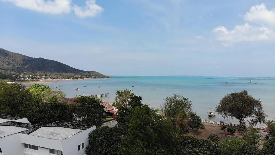 Готовий малоповерховий ЖК The Breeze Beach Side Pattaya з розкішним видом на Сіамську затоку, Таїланд - Фото 10