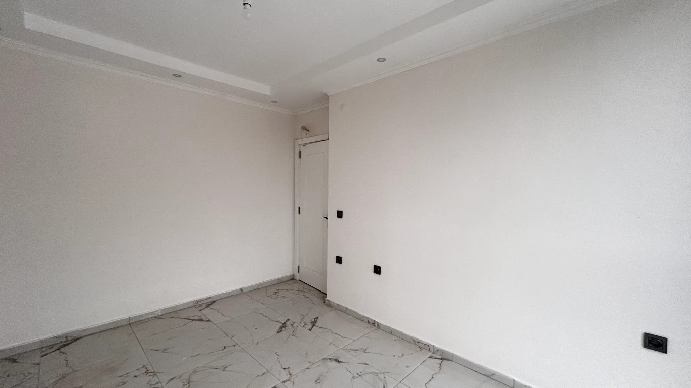 Трикімнатна квартира 72 м² без меблів у мальовничому районі Демірташ - Фото 24