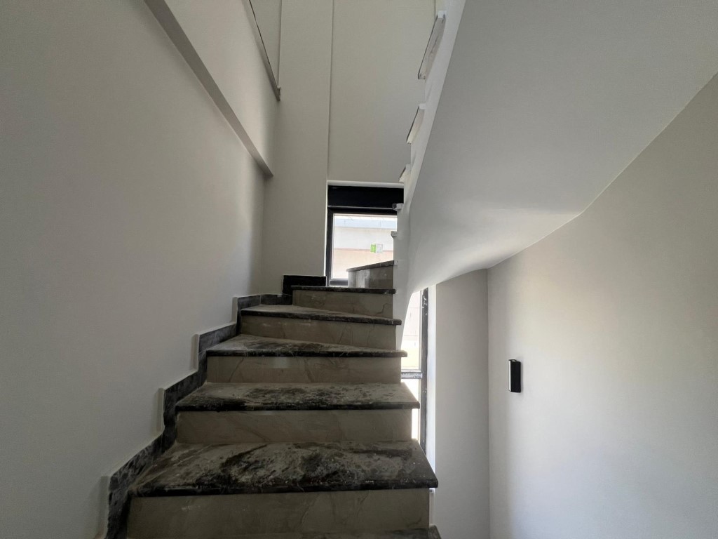 MAY6759 - Фото 11