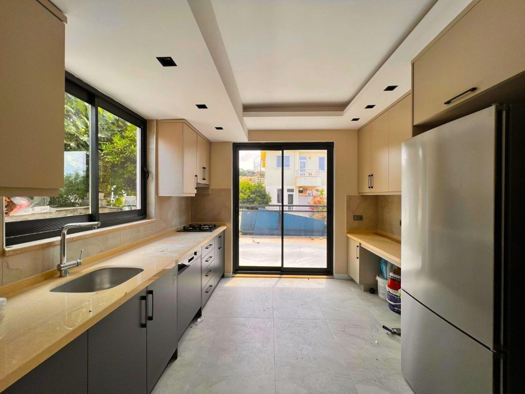 MAY6763 - Фото 12