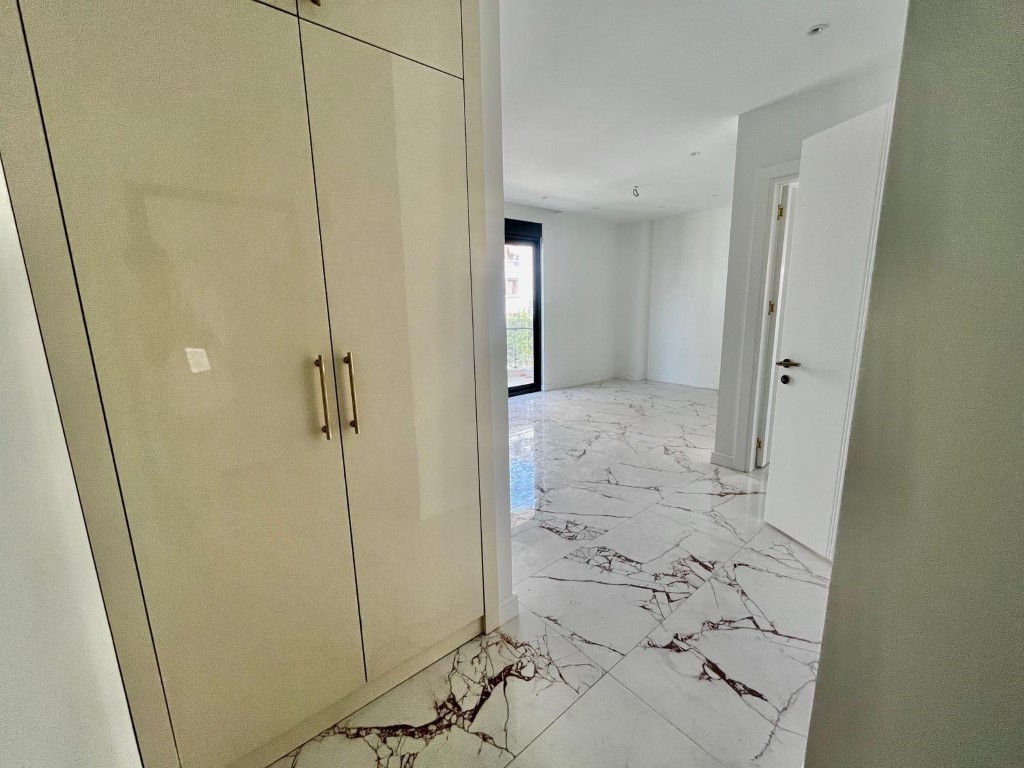 MAY6779 - Фото 23