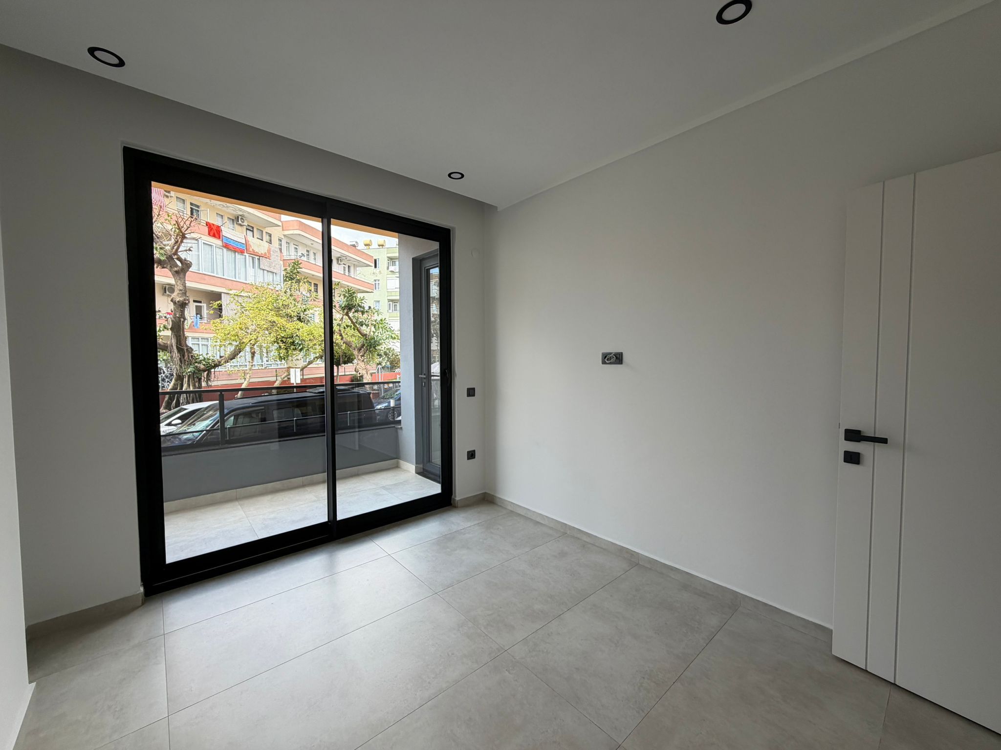 MAY6811 - Фото 15