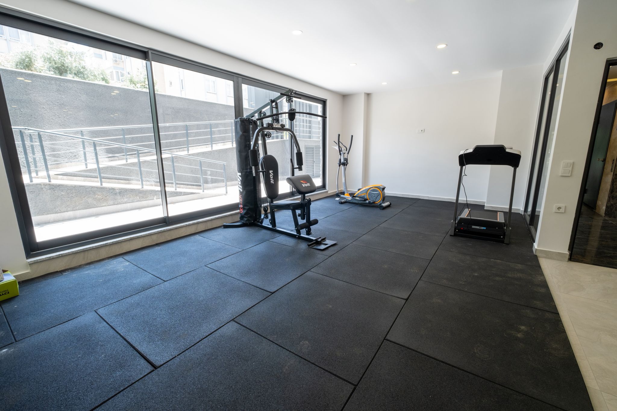 MAY6875 - Фото 18