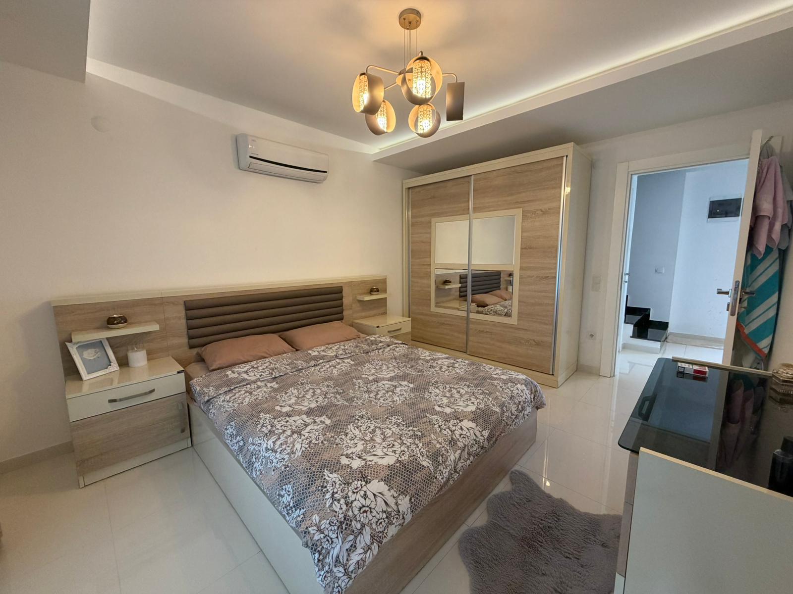 MAY6871 - Фото 12