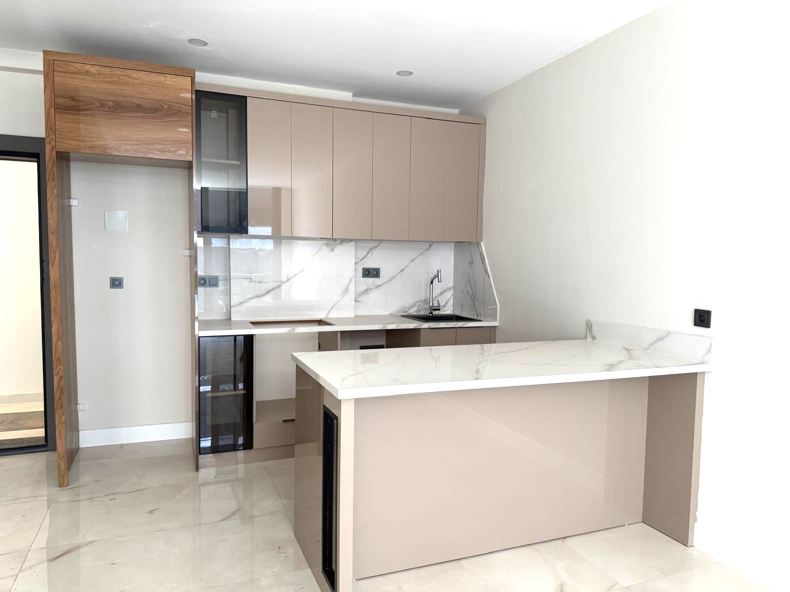 MAY6873 - Фото 16