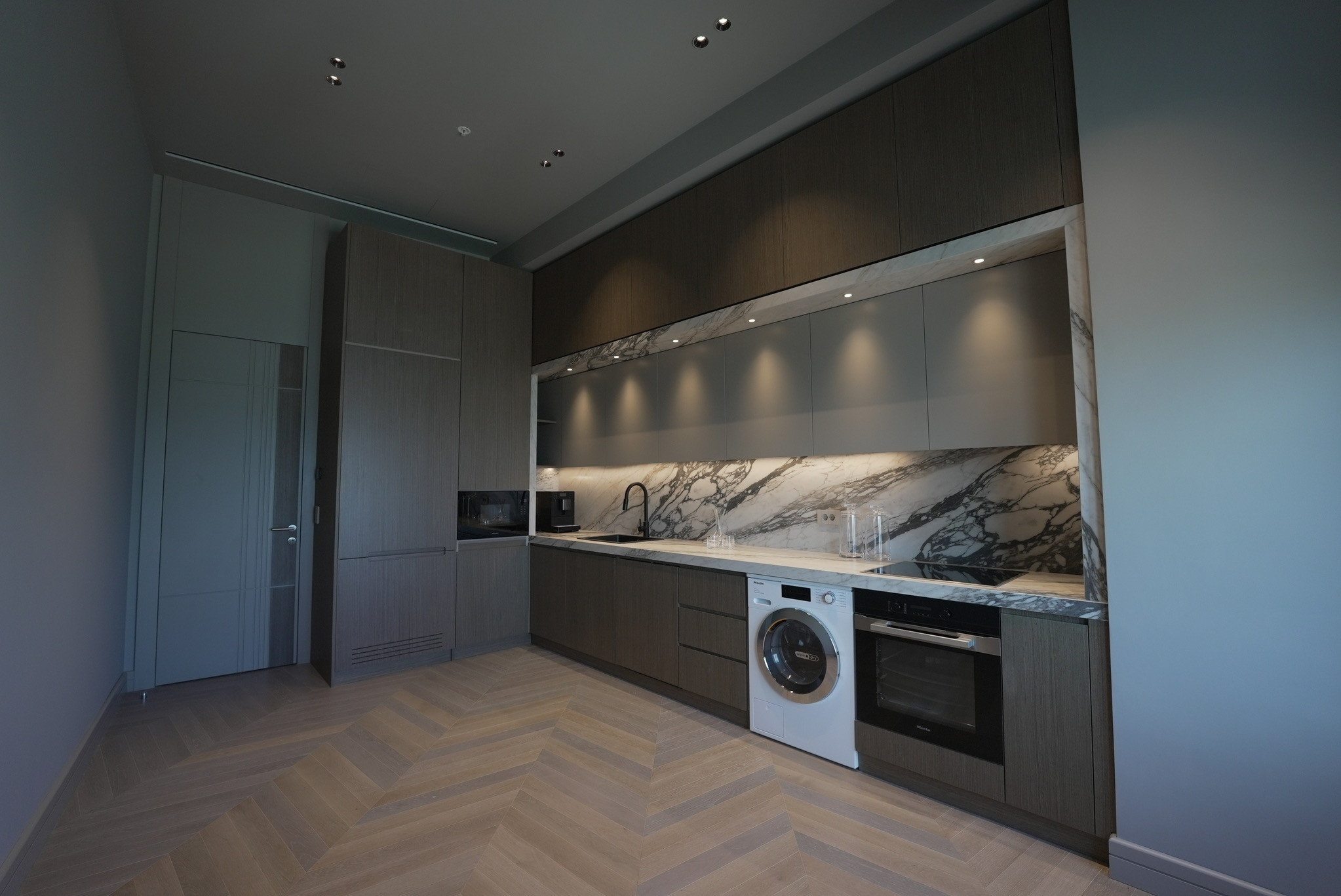 MAY6857 - Фото 20